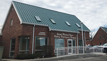 Animal Medical Clinic in St. Charles, IL