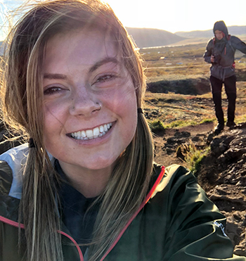 Veterinary technician, Amber Tate, in Iceland