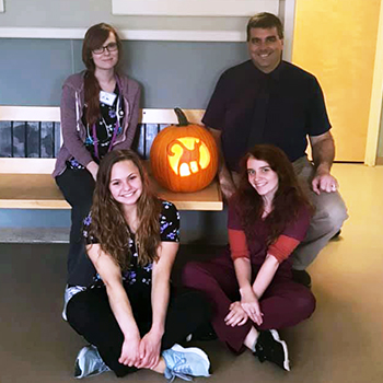 wah team pumpkin carving contest 